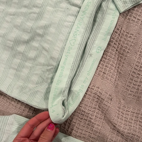 Swiftly long sleeve mint lululemon - Picture 3 of 3